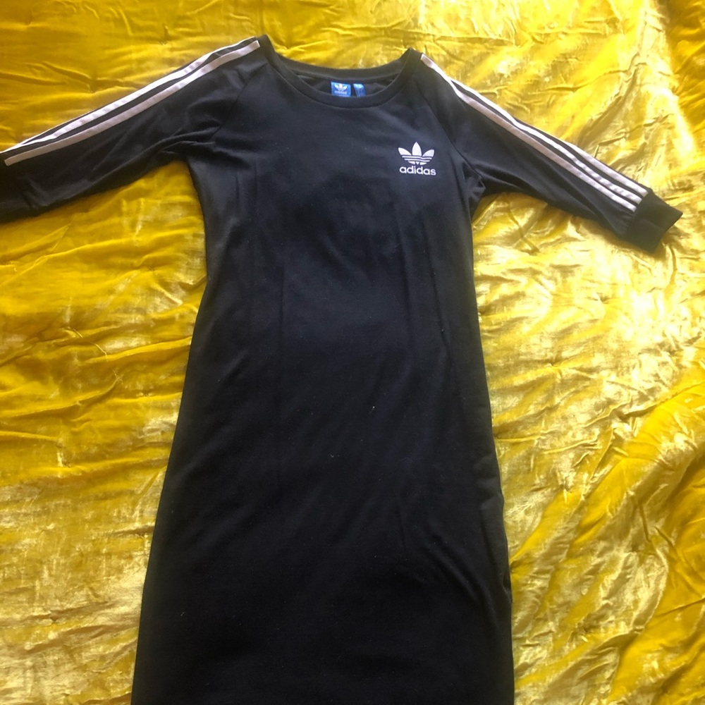 Adidas Dress size L